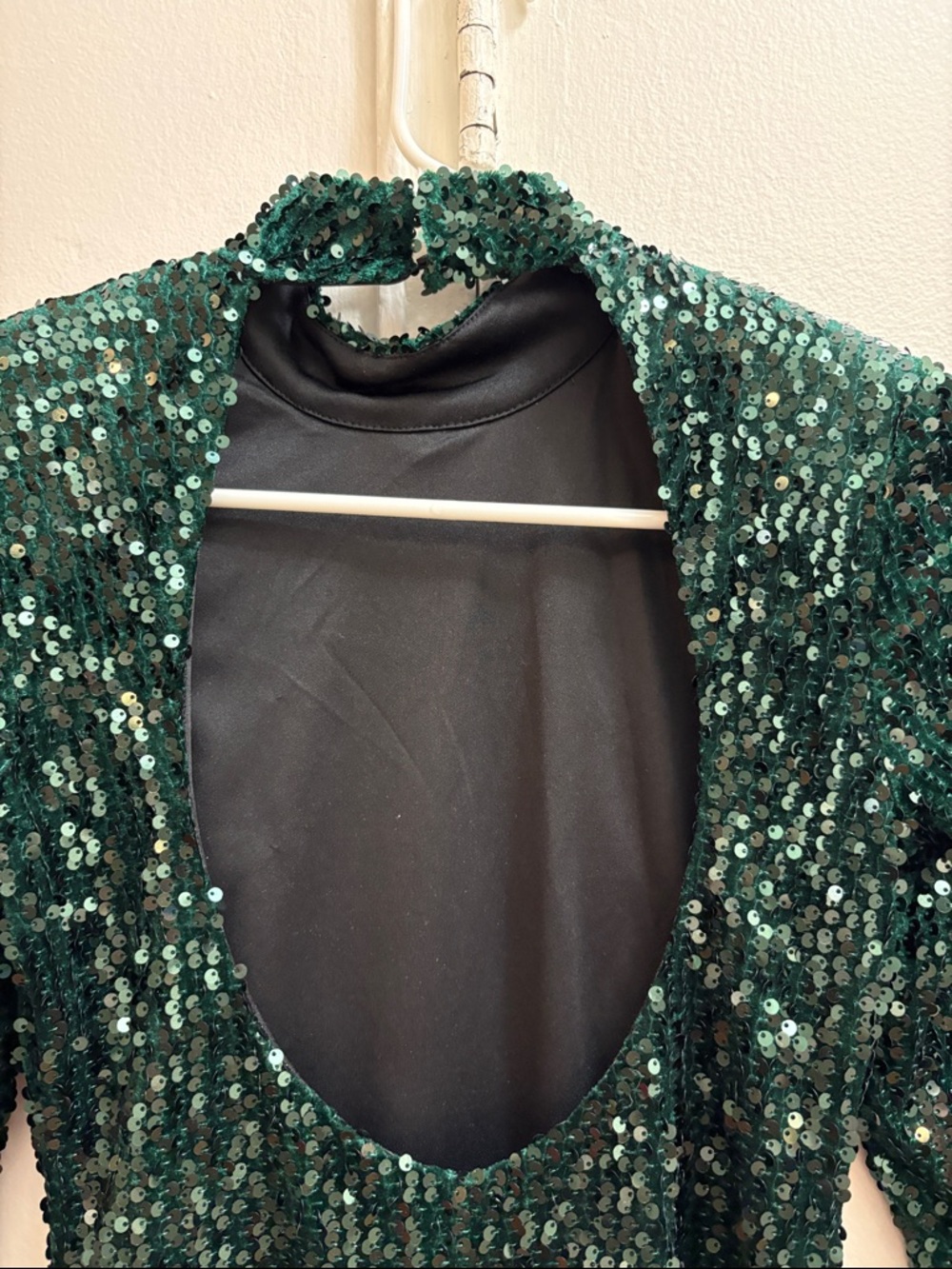 NWOT Donna Morgan Emerald Sequin Three Quarter Sleeve Open Back Dress Size 2 - Picture 7 of 7